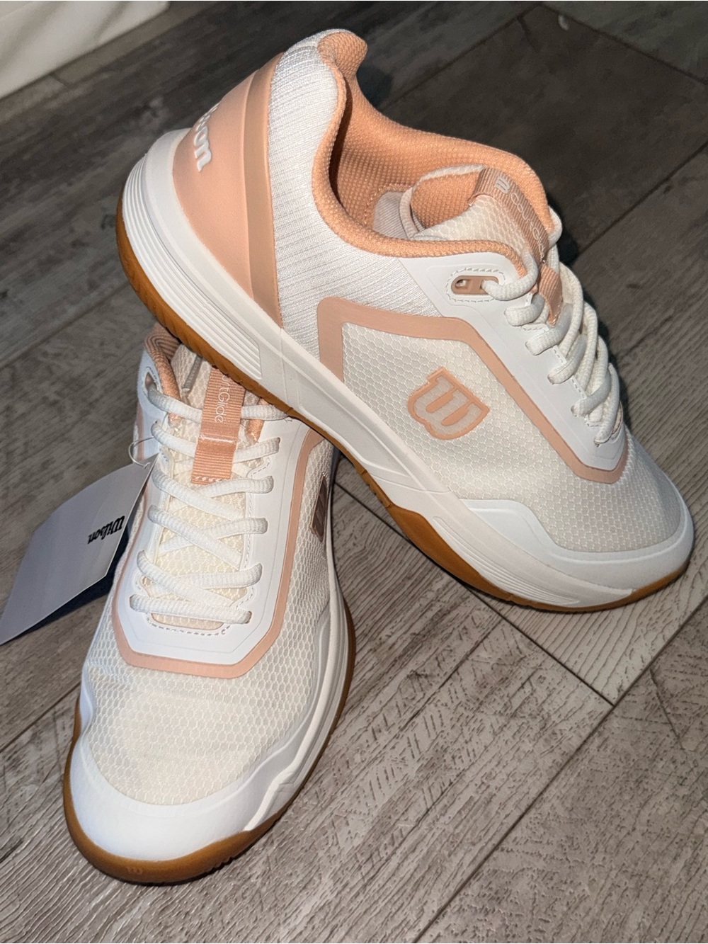 Wilson Courtglide Womens 10.5 White Cameo Rose Gum Tennis Shoes New in Box